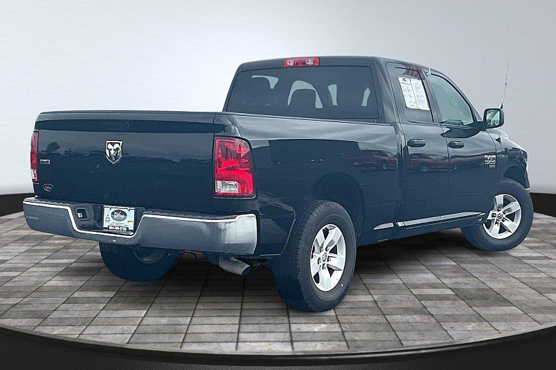 2024 Ram 1500 Classic SLT photo 2