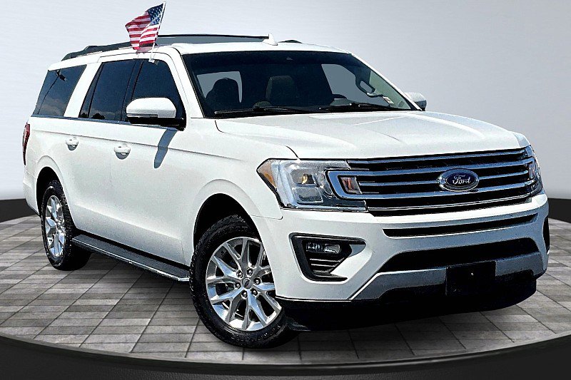 2021 Ford Expedition MAX XLT photo 3