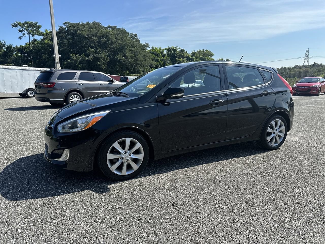 Used 2014 Hyundai Accent SE with VIN KMHCU5AE5EU158449 for sale in Orlando, FL