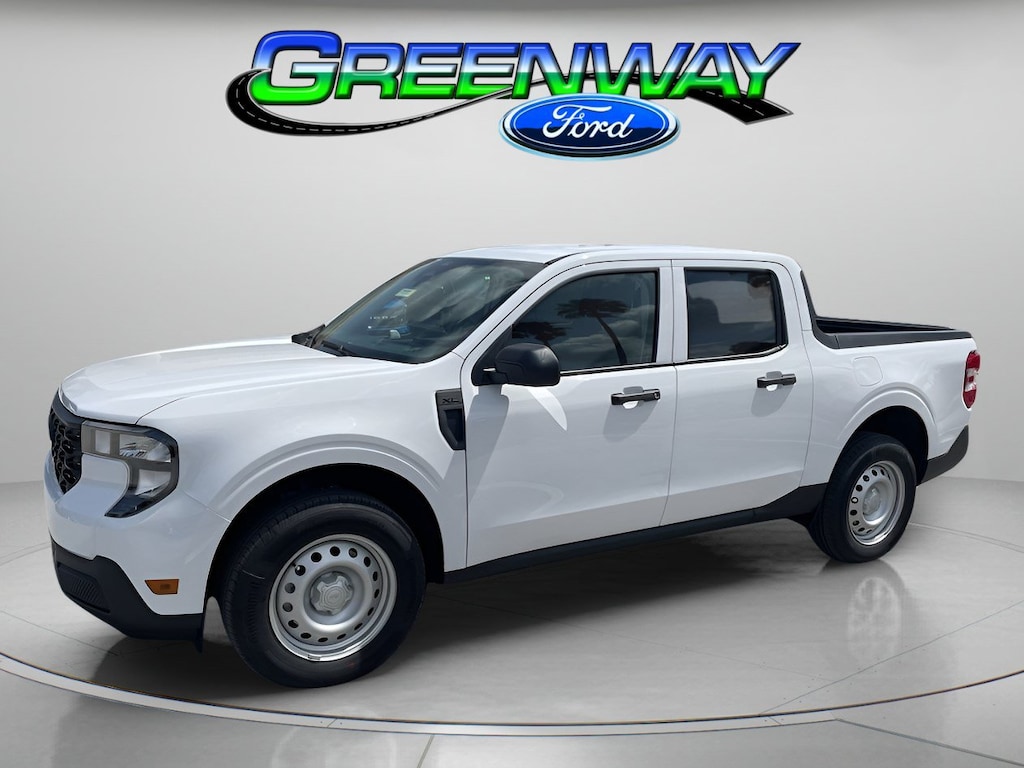 New 2026 Ford Maverick XL Crew Cab Pickup