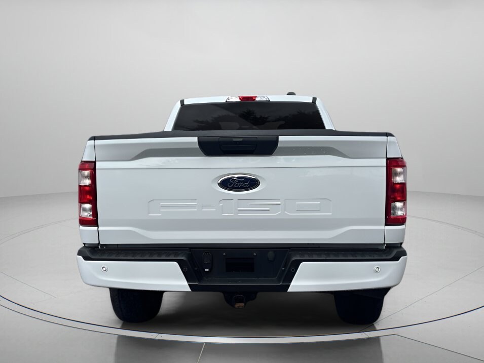 2022 Ford F-150 XL photo 4