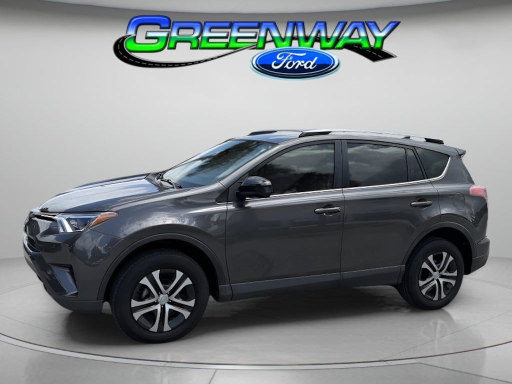 Used 2017 Toyota RAV4 LE Sport Utility