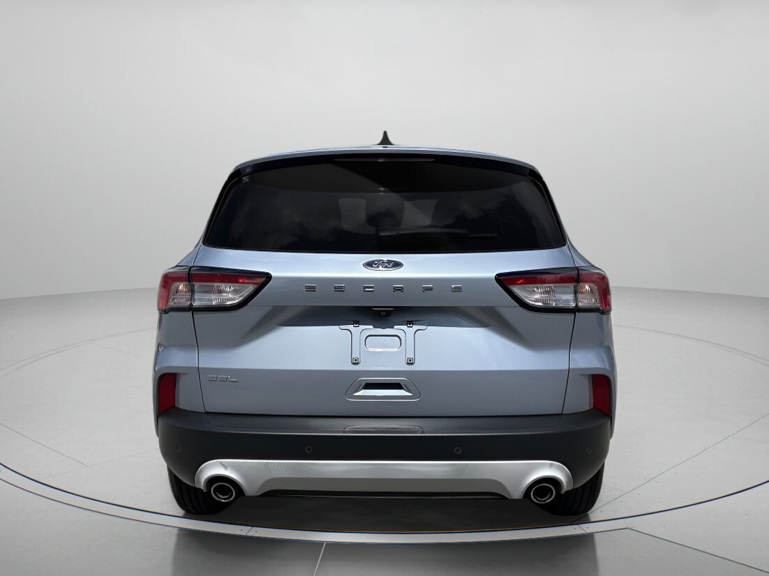 2022 Ford Escape SEL Sport photo 4
