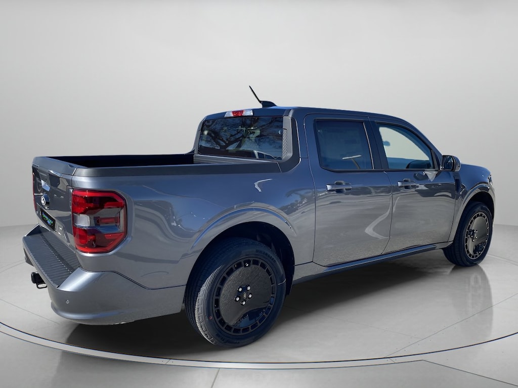 New 2026 Ford Maverick Lobo Standard Crew Cab Pickup