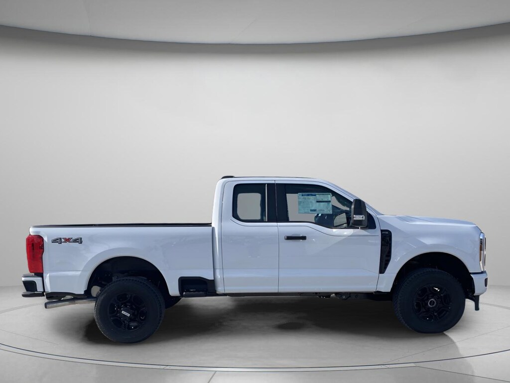 New 2026 Ford Super Duty F-350 SRW XL Extended Cab Pickup