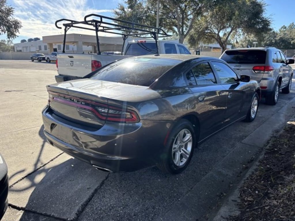 Used 2019 Dodge Charger SXT 4dr Car