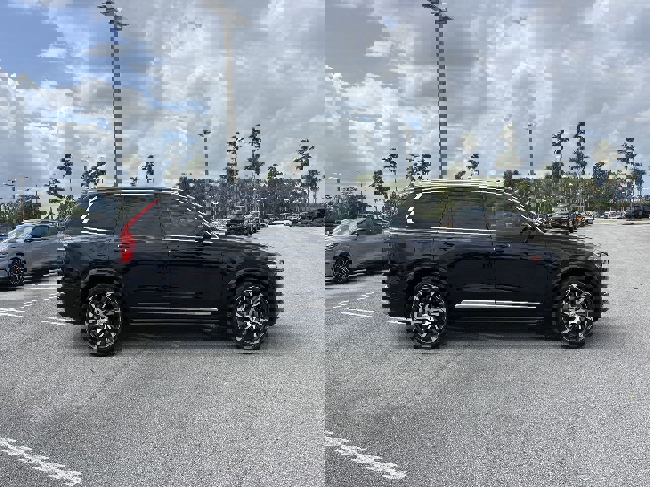 Used 2017 Volvo XC90 Inscription with VIN YV4BC0PL2H1147794 for sale in Orlando, FL