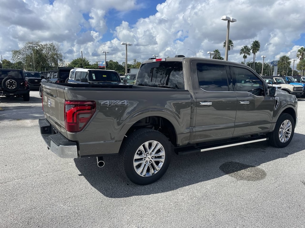 New 2026 Ford F-150 Lariat Crew Cab Pickup