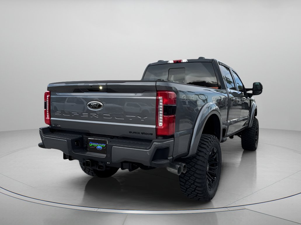 2025 Ford F-250 Lariat photo 3