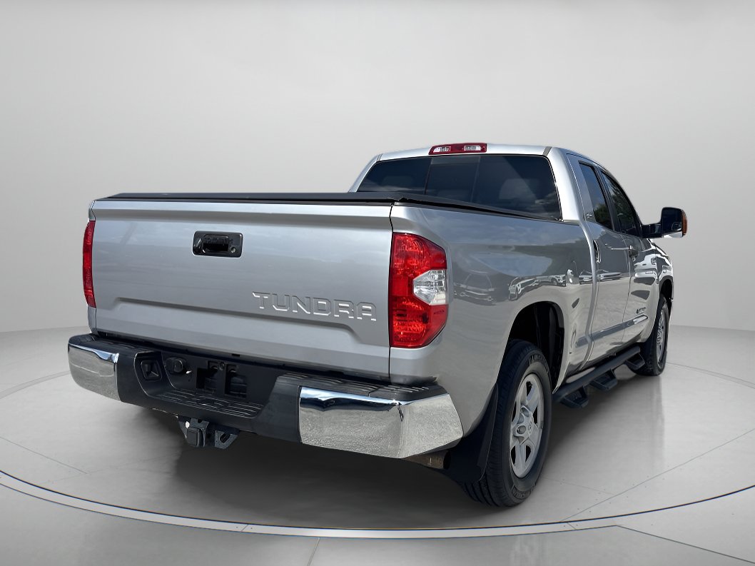 2016 Toyota Tundra SR5 photo 3