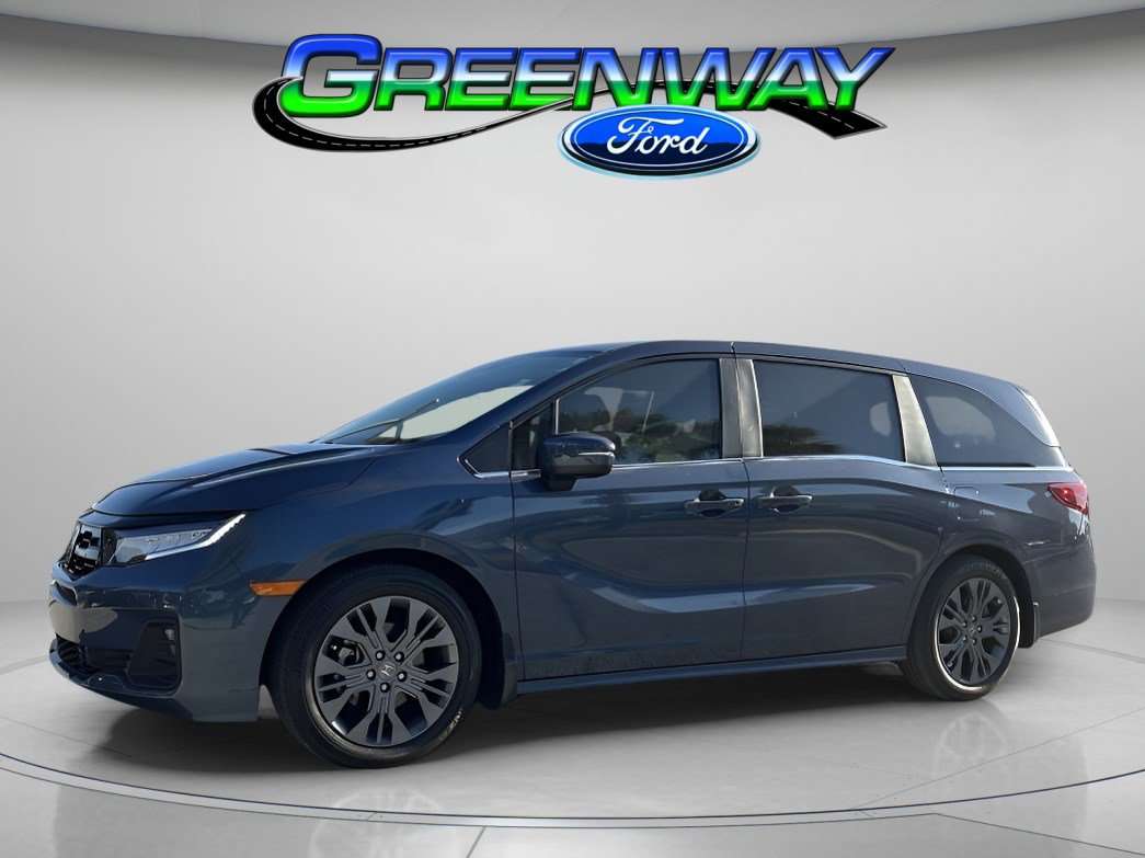 2025 Honda Odyssey Touring's photo