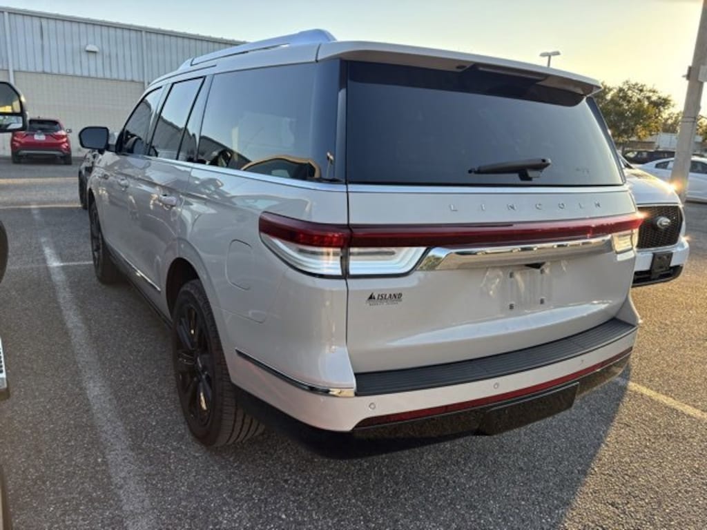Used 2022 Lincoln Navigator Reserve Sport Utility