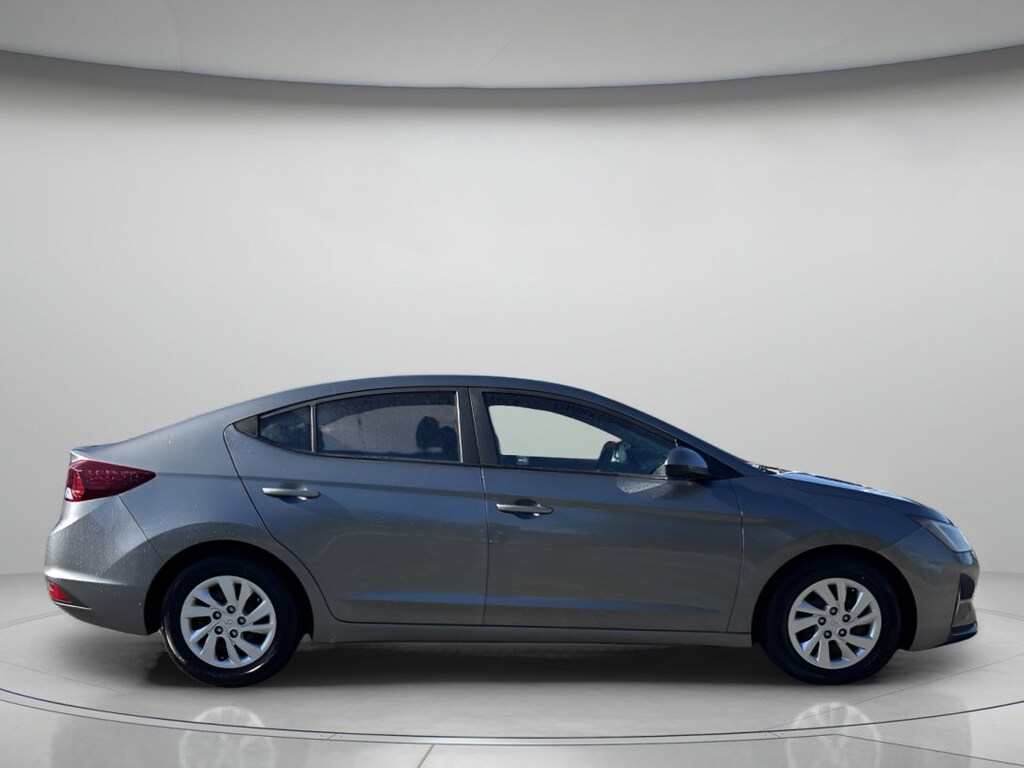 Used 2019 Hyundai Elantra SE 4dr Car