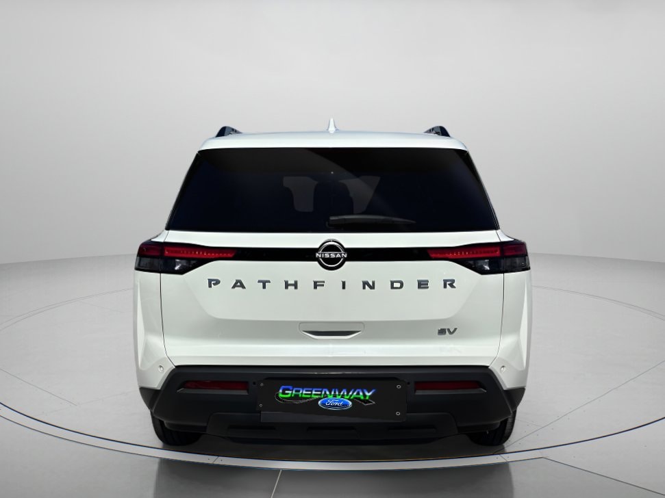2024 Nissan Pathfinder SV - Photo 5