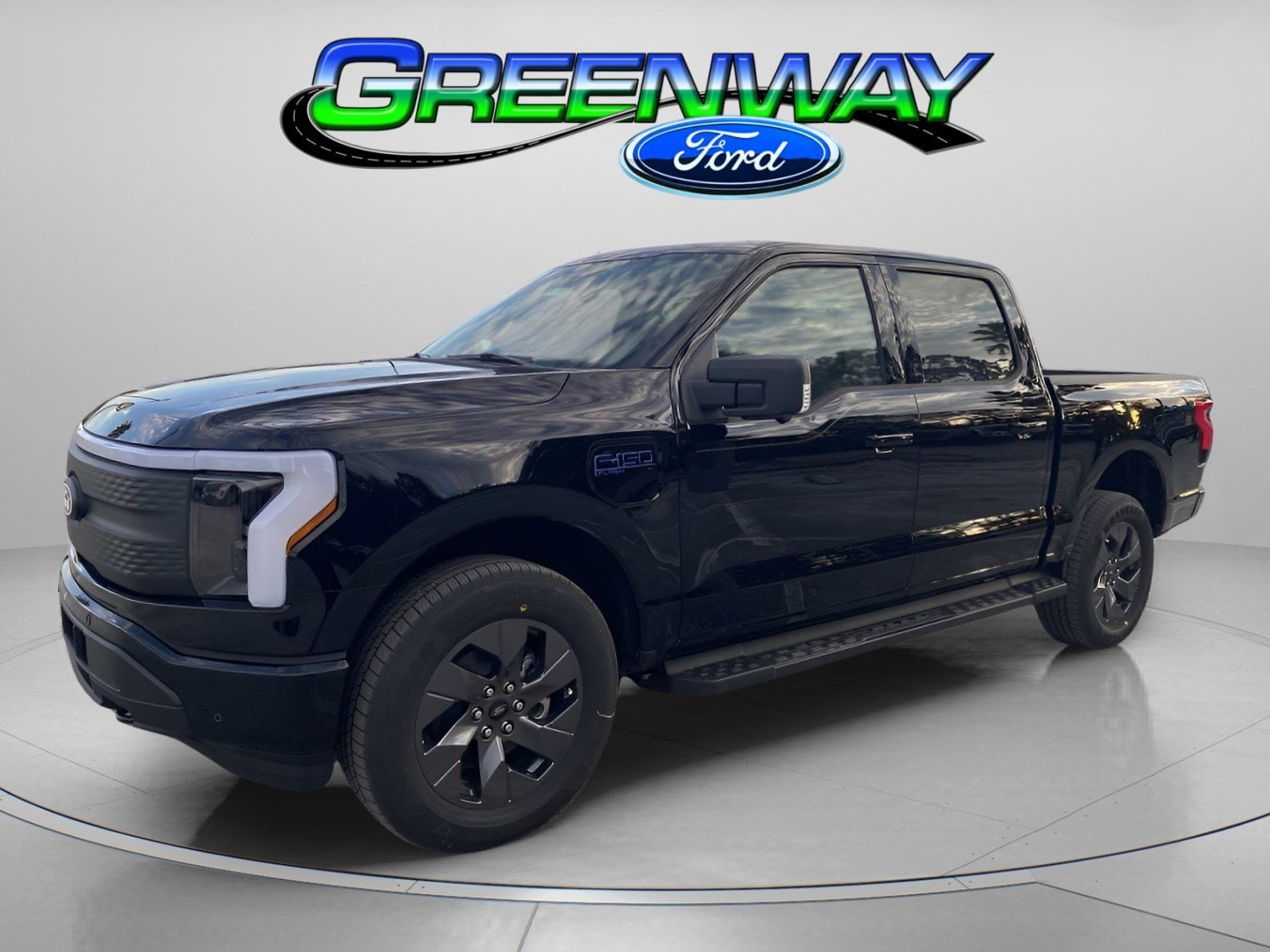 2025 Ford F-150 Lightning Flash's photo