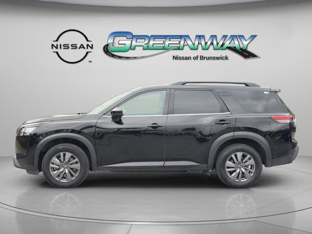 Used 2025 Nissan Pathfinder SV Sport Utility