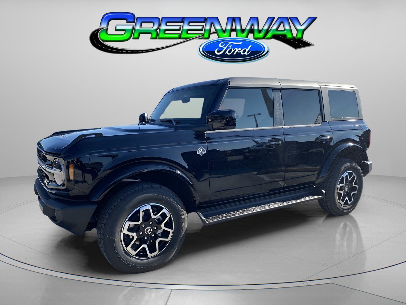 2025 Ford Bronco 4-Door Outer Banks's photo
