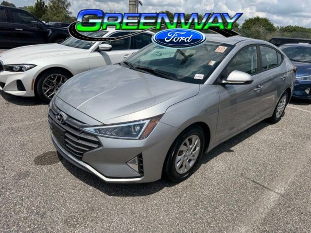 Used 2020 Hyundai Elantra SE 4dr Car
