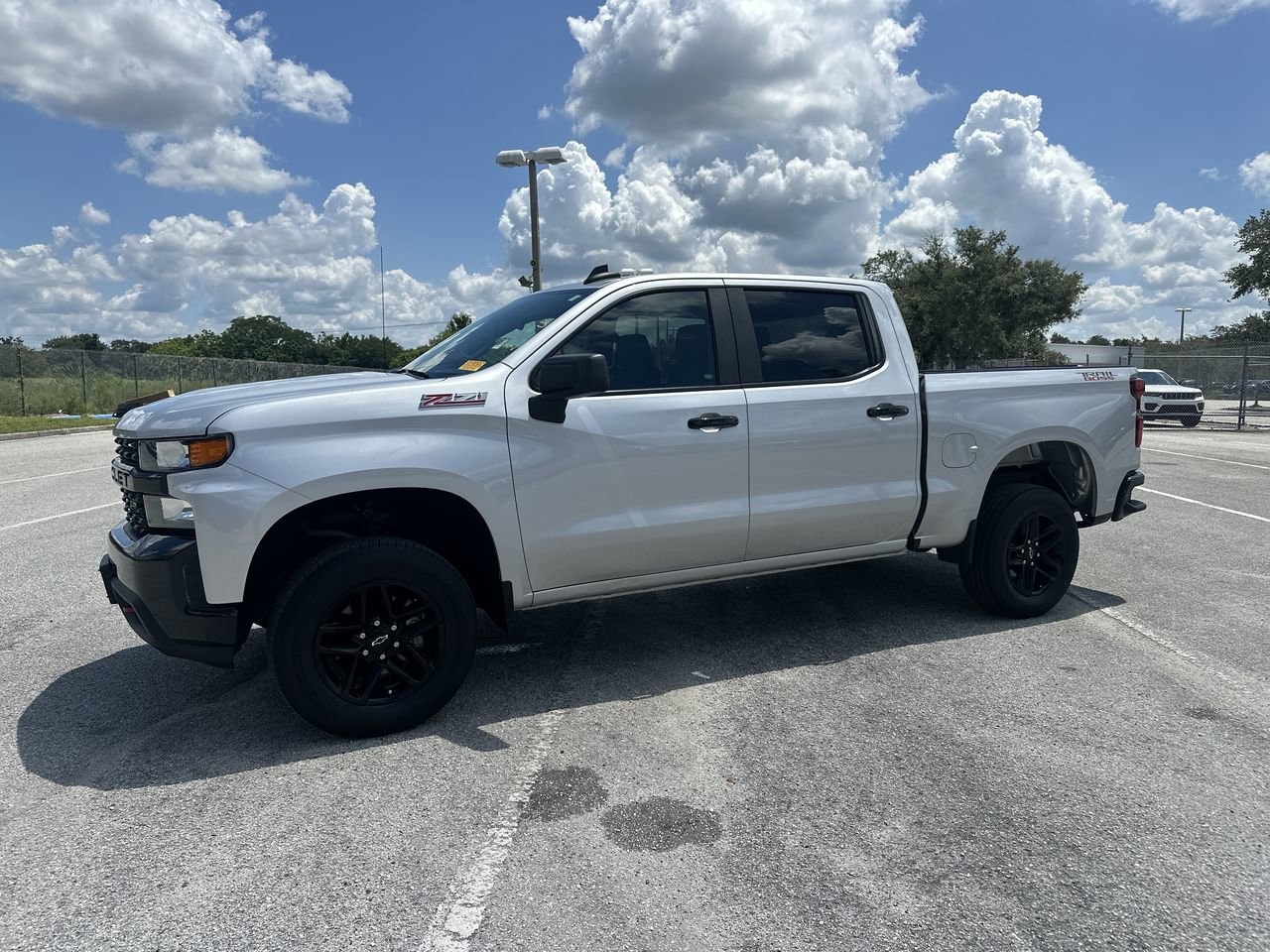 Used 2020 Chevrolet Silverado 1500 Custom with VIN 1GCPYCEF3LZ375449 for sale in Orlando, FL