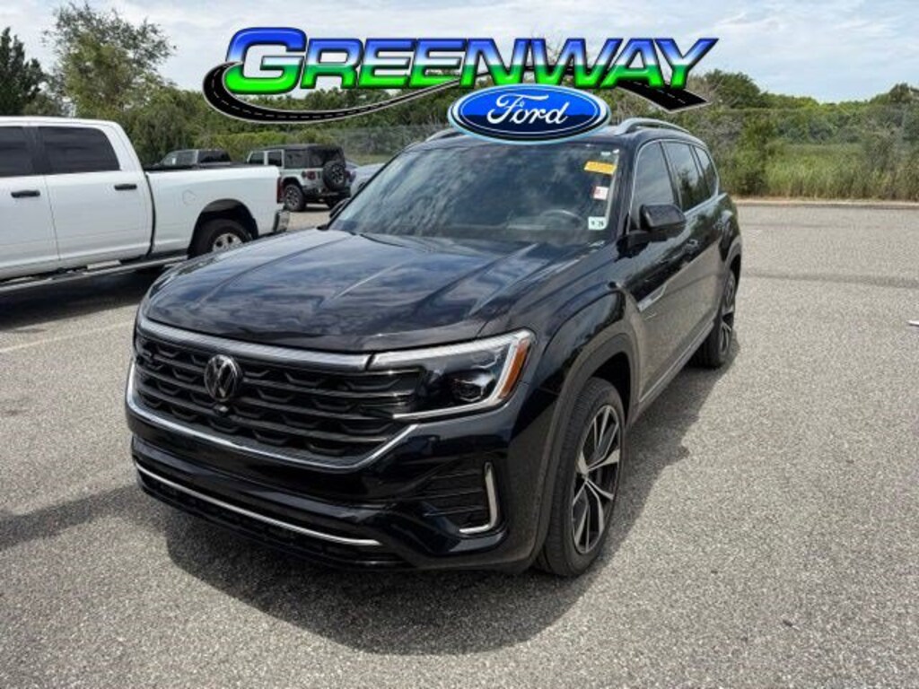 Used 2024 Volkswagen Atlas 2.0T SEL Premium R-Line Sport Utility