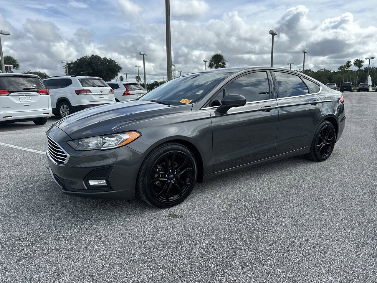 Used 2019 Ford Fusion SE with VIN 3FA6P0HDXKR247063 for sale in Orlando, FL