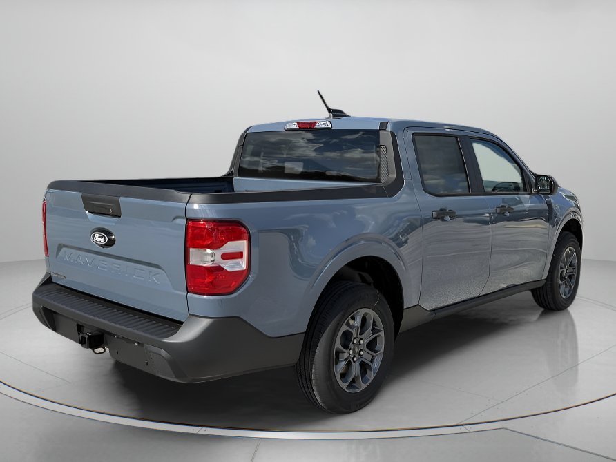 New 2026 Ford Maverick XLT Crew Cab Pickup
