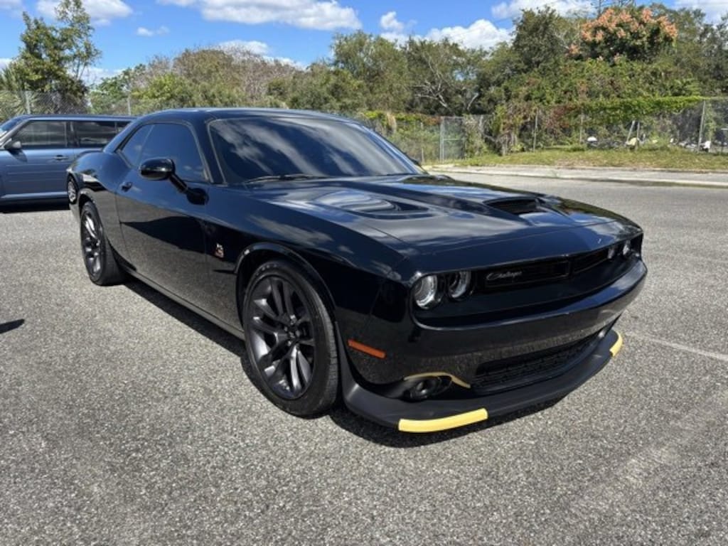 Used 2023 Dodge Challenger R/T Scat Pack 2dr Car
