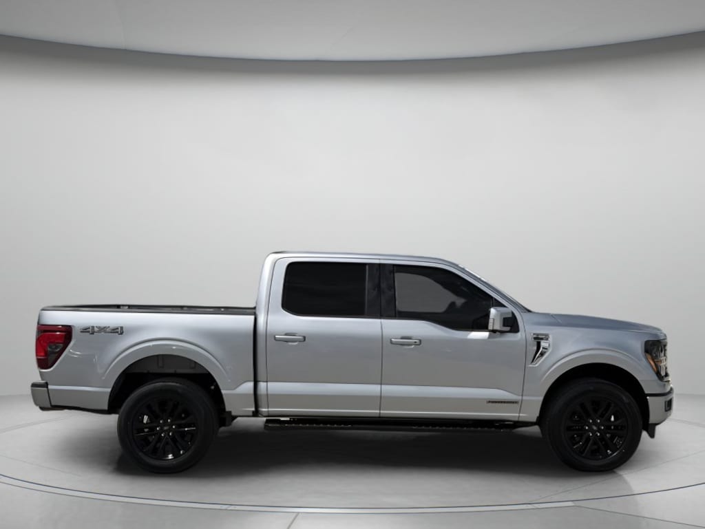 Used 2024 Ford F-150 XLT Crew Cab Pickup