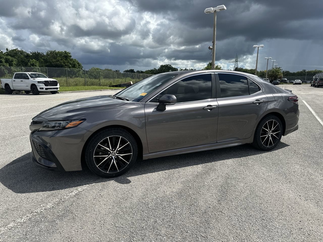 Certified 2021 Toyota Camry SE with VIN 4T1G11AK7MU597286 for sale in Orlando, FL