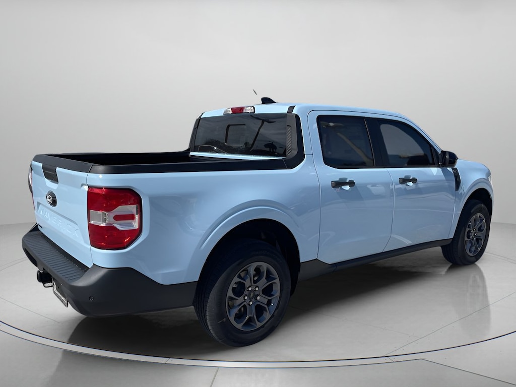 New 2026 Ford Maverick XLT Crew Cab Pickup