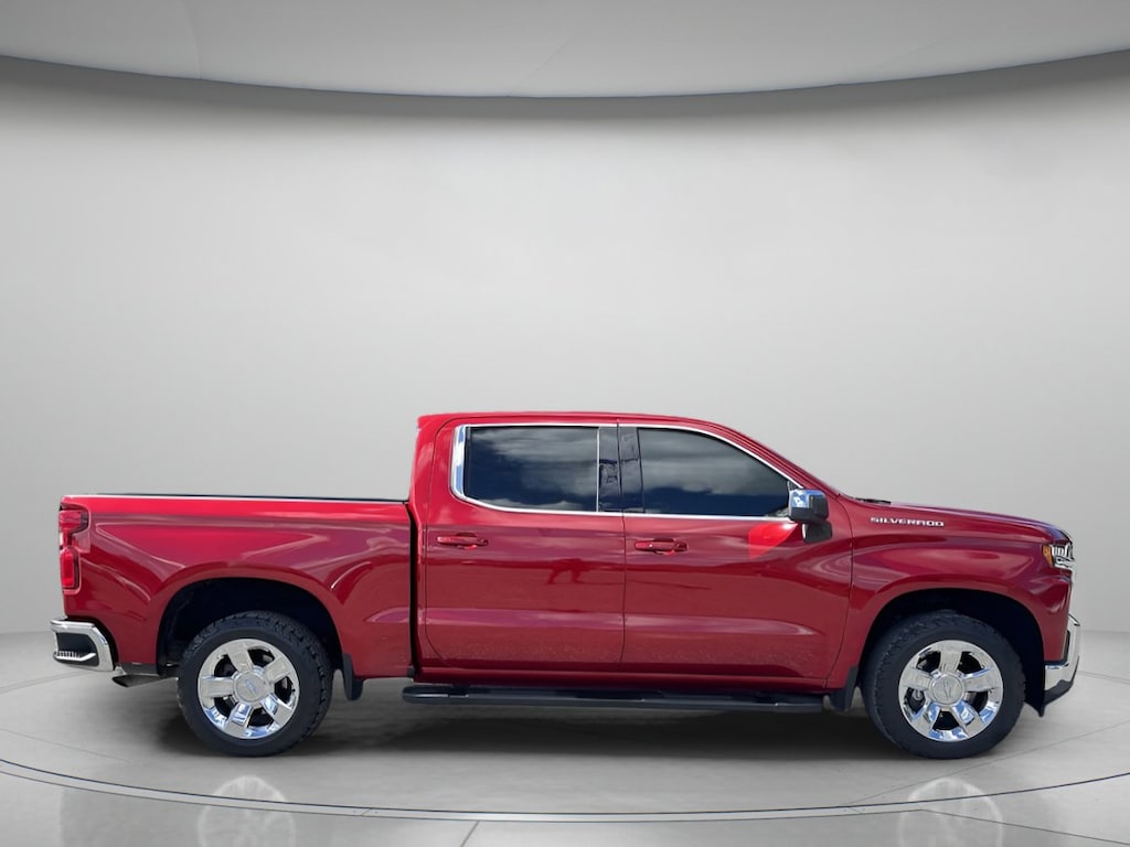 Used 2021 Chevrolet Silverado 1500 LT Crew Cab Pickup