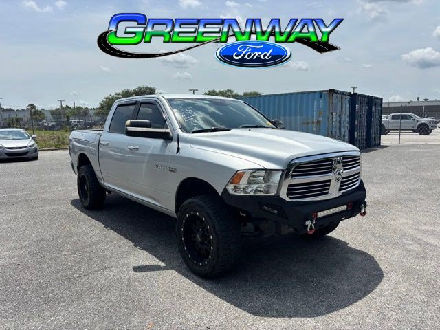2017 RAM 1500 Big Horn 4x4 Crew Cab 5'7's photo