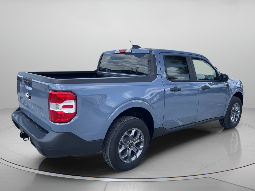 New 2026 Ford Maverick XLT Crew Cab Pickup
