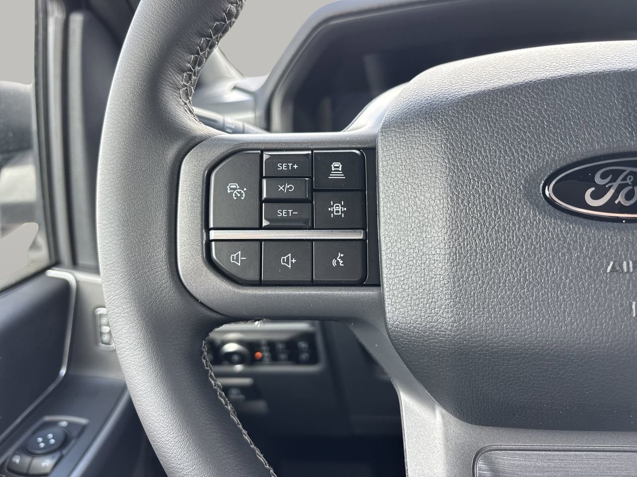 2026 Ford F-150 XLT - Photo 30