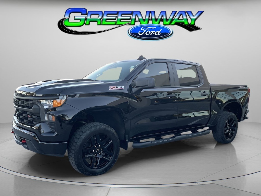 Used 2024 Chevrolet Silverado 1500 Custom Trail Boss Crew Cab Pickup