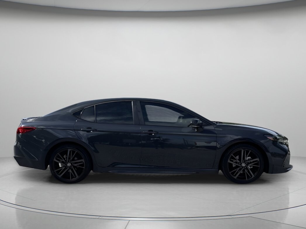 2025 Toyota Camry XSE photo 2