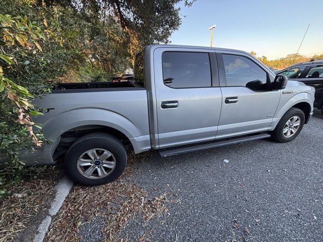 2016 Ford F-150 XLT photo 3