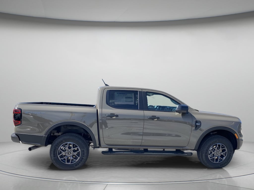 New 2026 Ford Ranger XLT Crew Cab Pickup