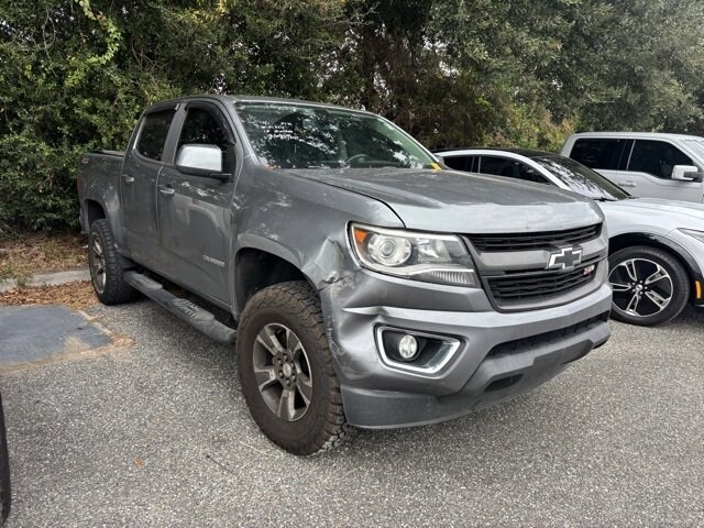 2018 Chevrolet Colorado Z71 photo 2