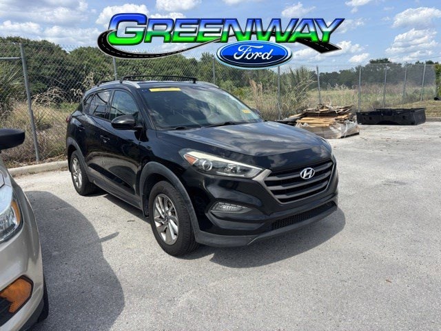 2016 Hyundai Tucson SE
