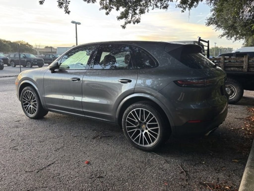 Used 2020 Porsche Cayenne  Sport Utility