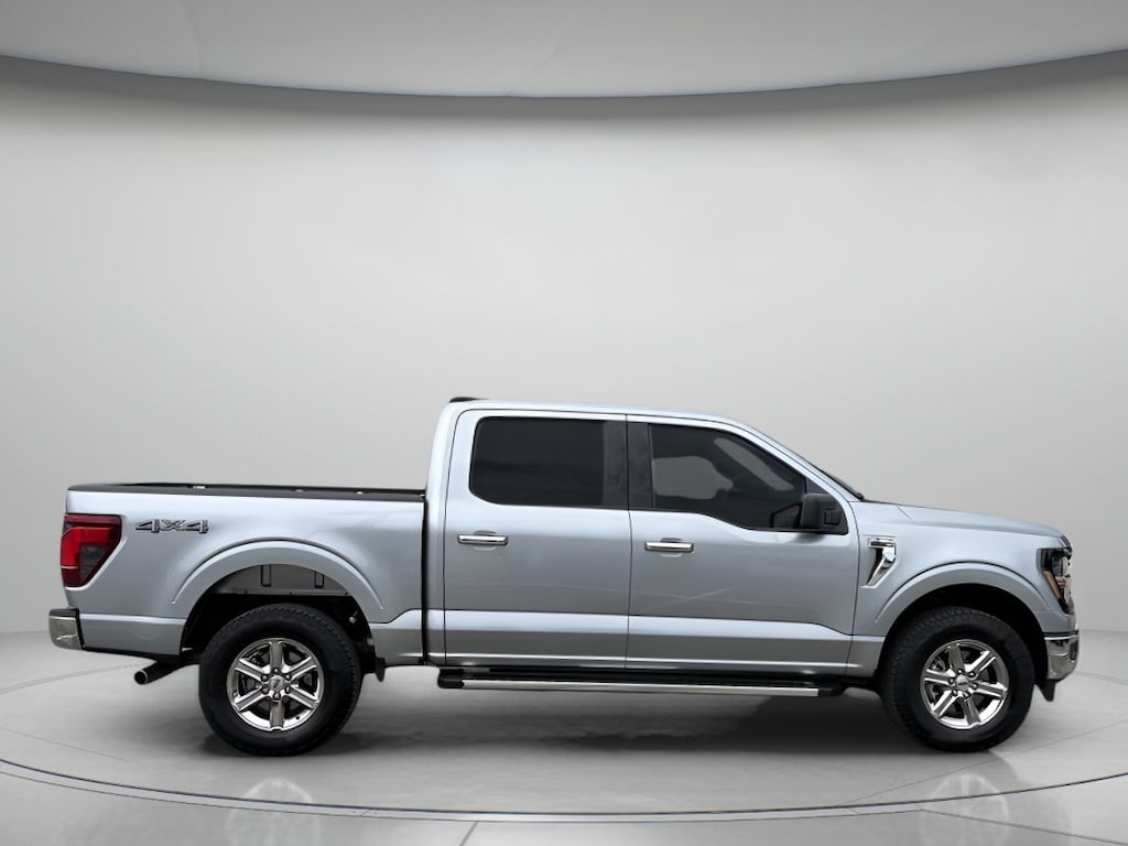 Certified 2025 Ford F-150 XLT Crew Cab Pickup