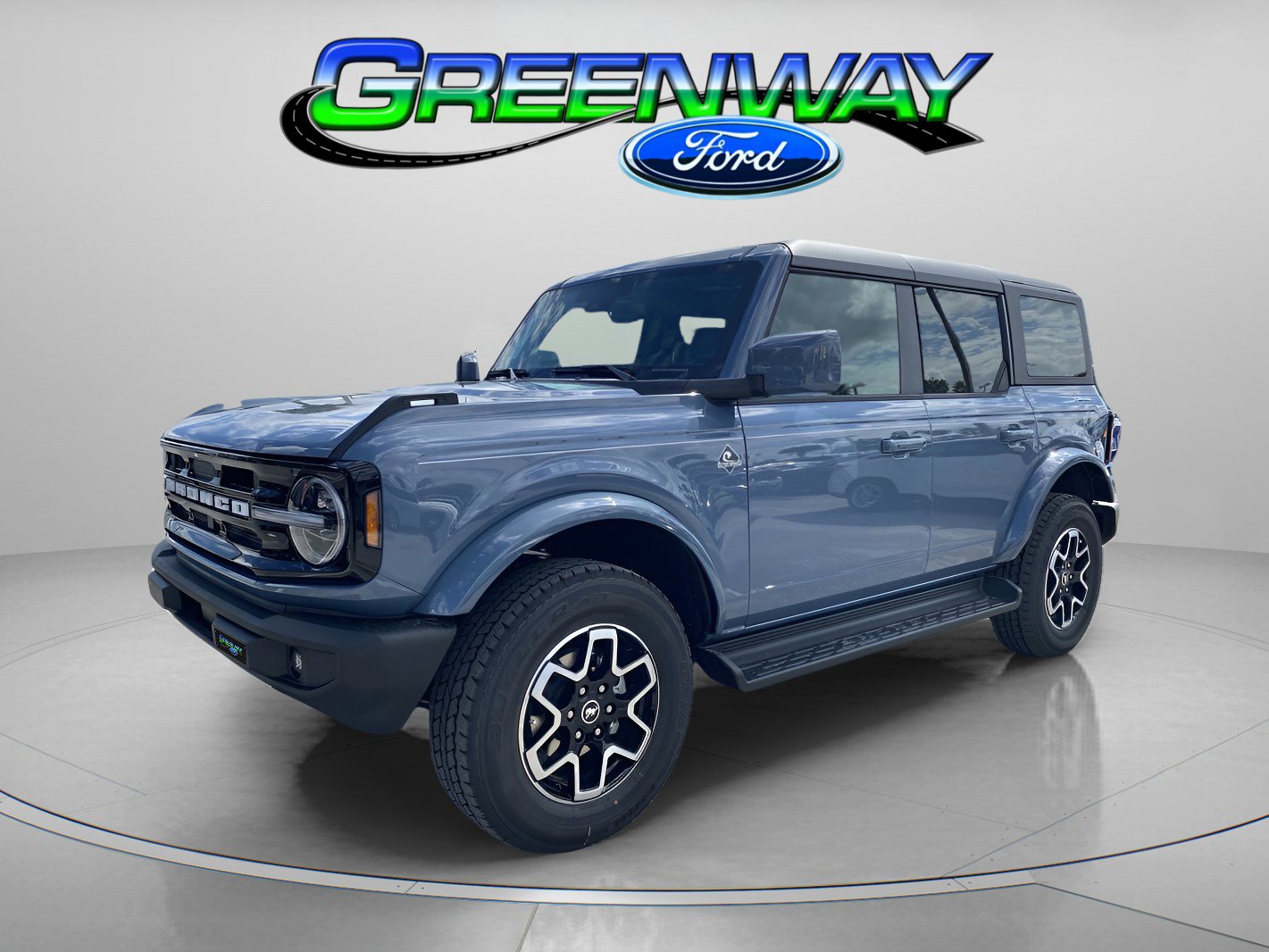 2025 Ford Bronco 4-Door Outer Banks's photo