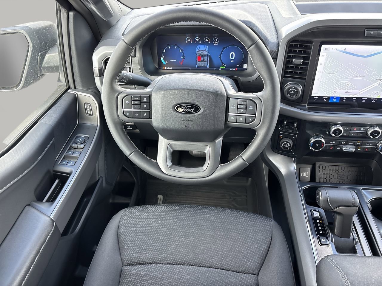 2026 Ford F-150 XLT - Photo 15