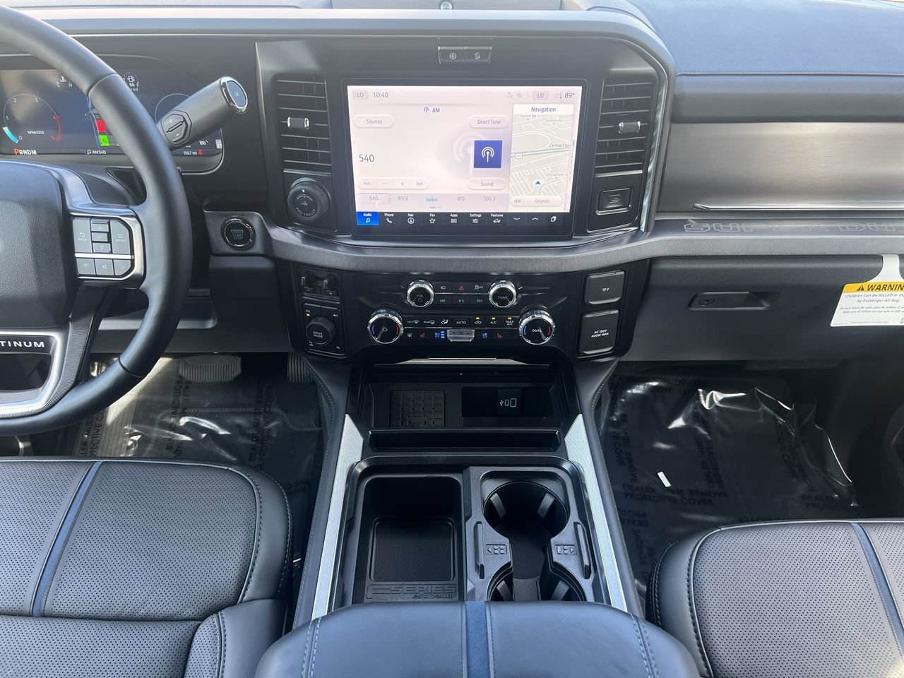 2026 Ford F-250 Super Duty Platinum - Photo 17