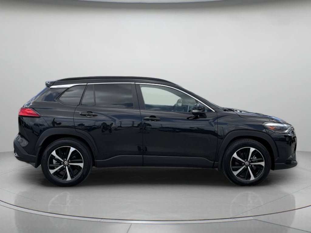 Used 2024 Toyota Corolla Cross Hybrid XSE Sport Utility