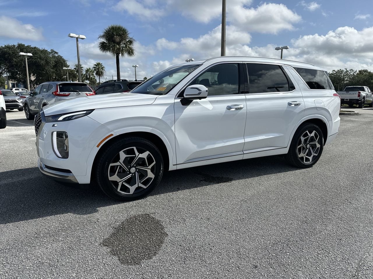 Used 2022 Hyundai Palisade Calligraphy with VIN KM8R74HE5NU374948 for sale in Orlando, FL