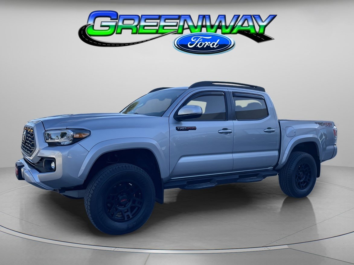 2021 Toyota Tacoma TRD Sport's photo