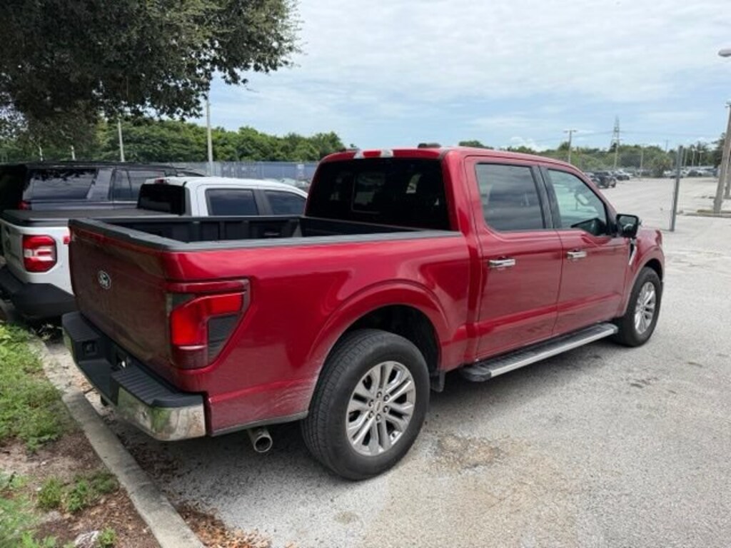 Certified 2024 Ford F-150 XLT Crew Cab Pickup