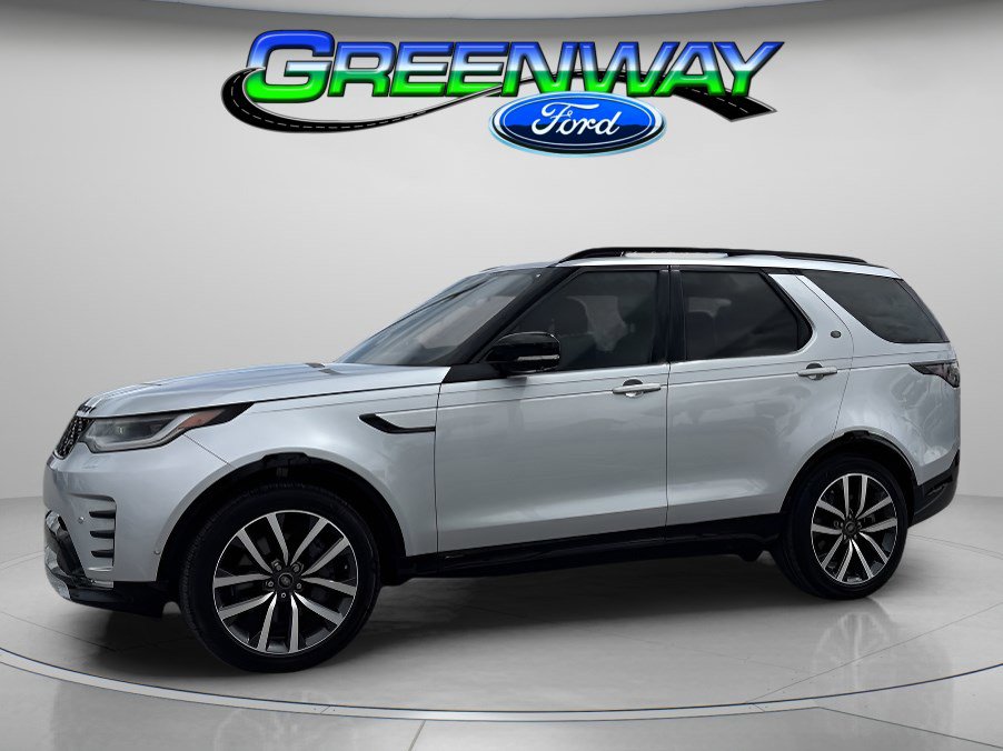 2021 Land Rover Discovery S R Dynamic's photo